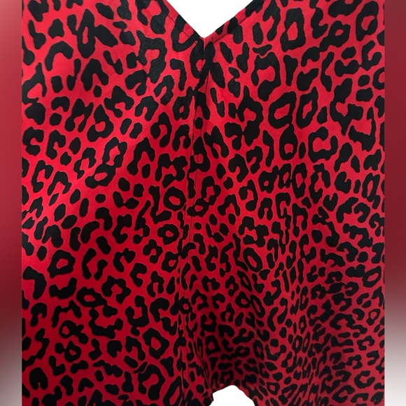 BP | Red Cheetah Flowy Tank Top in women’s size large - Picture 4 of 4